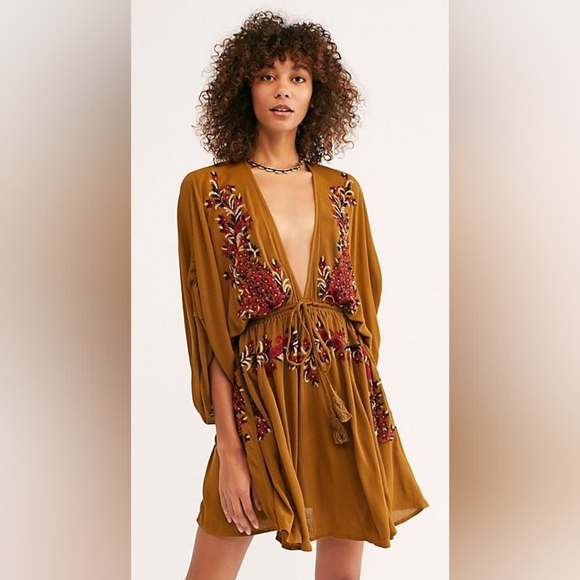 NWT Free People Pretty Pineapple Embroidered Dress S Brown Floral Boho V Neck - Picture 2 of 16